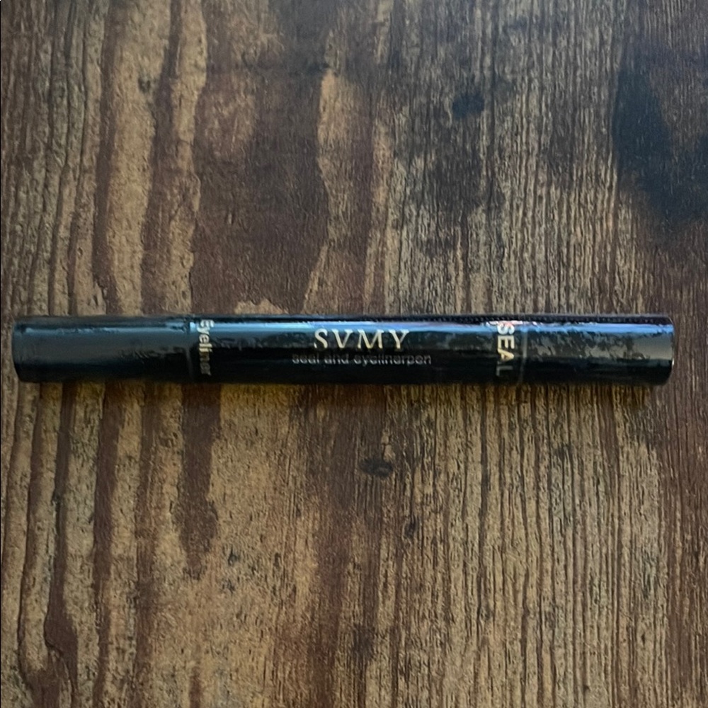 Black Eyeliner Pen by SVMY